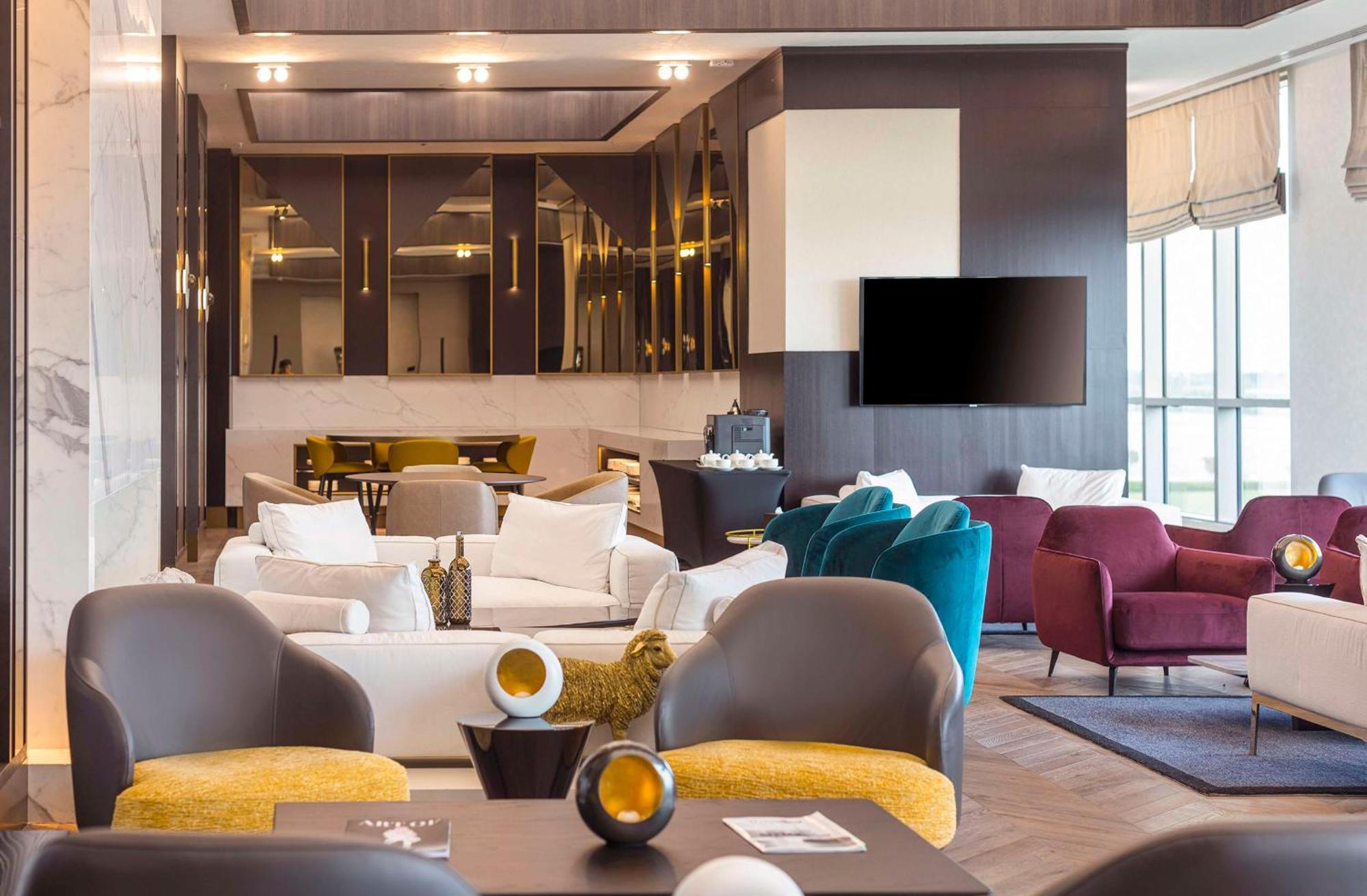 Hilton Samarkand Regency Esterno foto