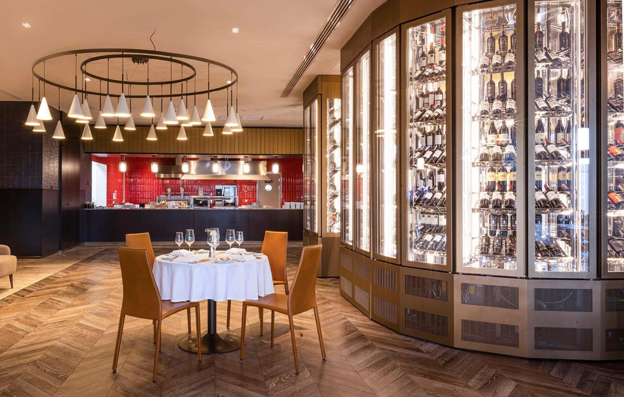 Hilton Samarkand Regency Esterno foto