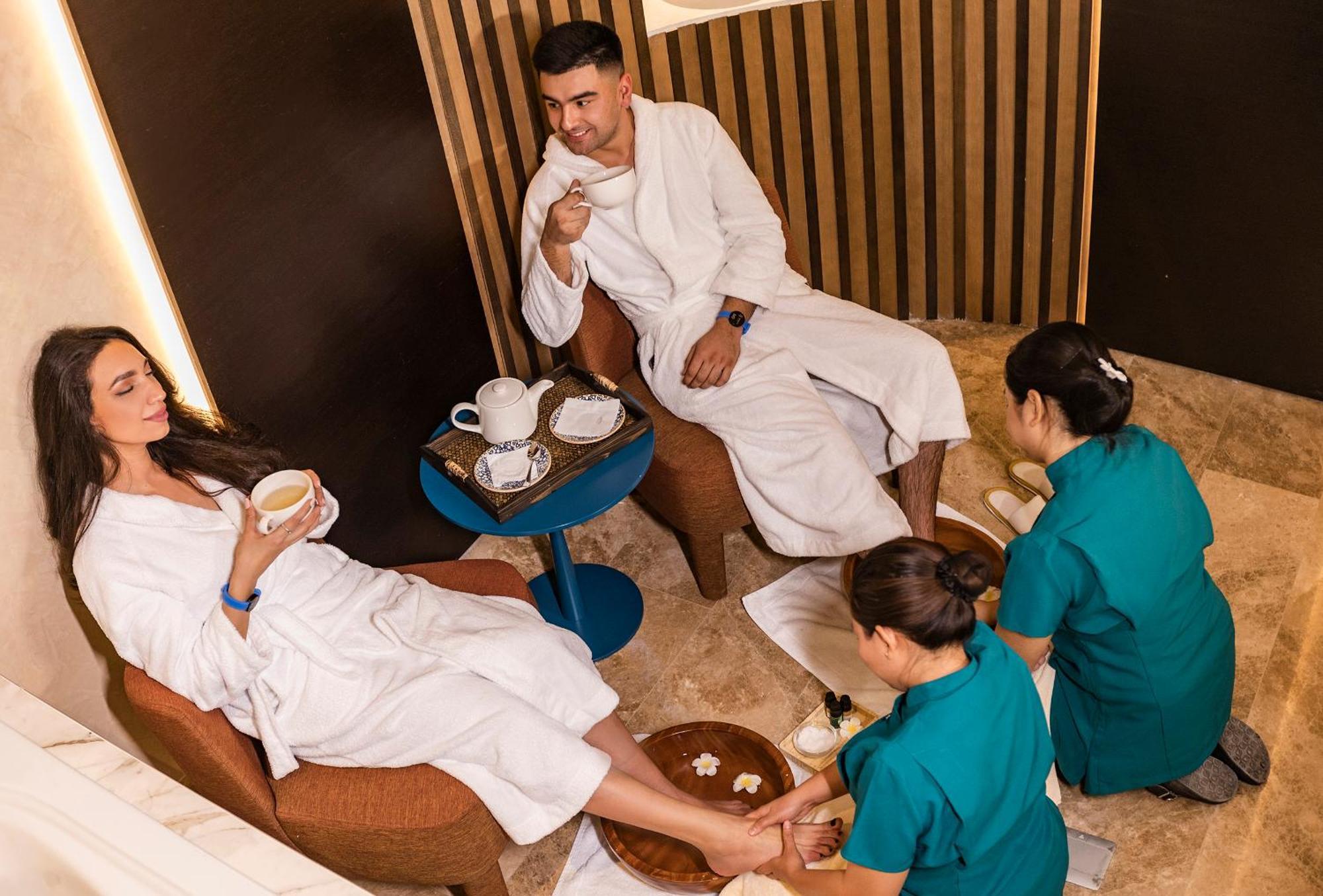 Hilton Samarkand Regency Esterno foto