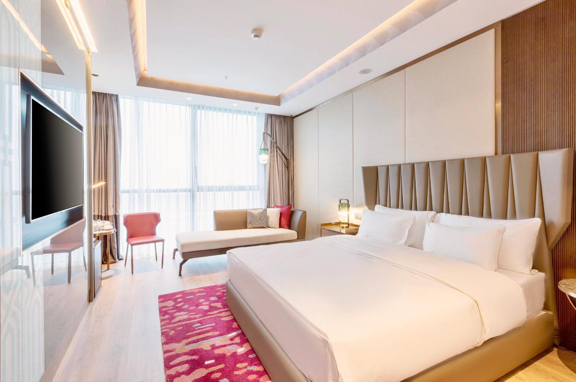Hilton Samarkand Regency Esterno foto
