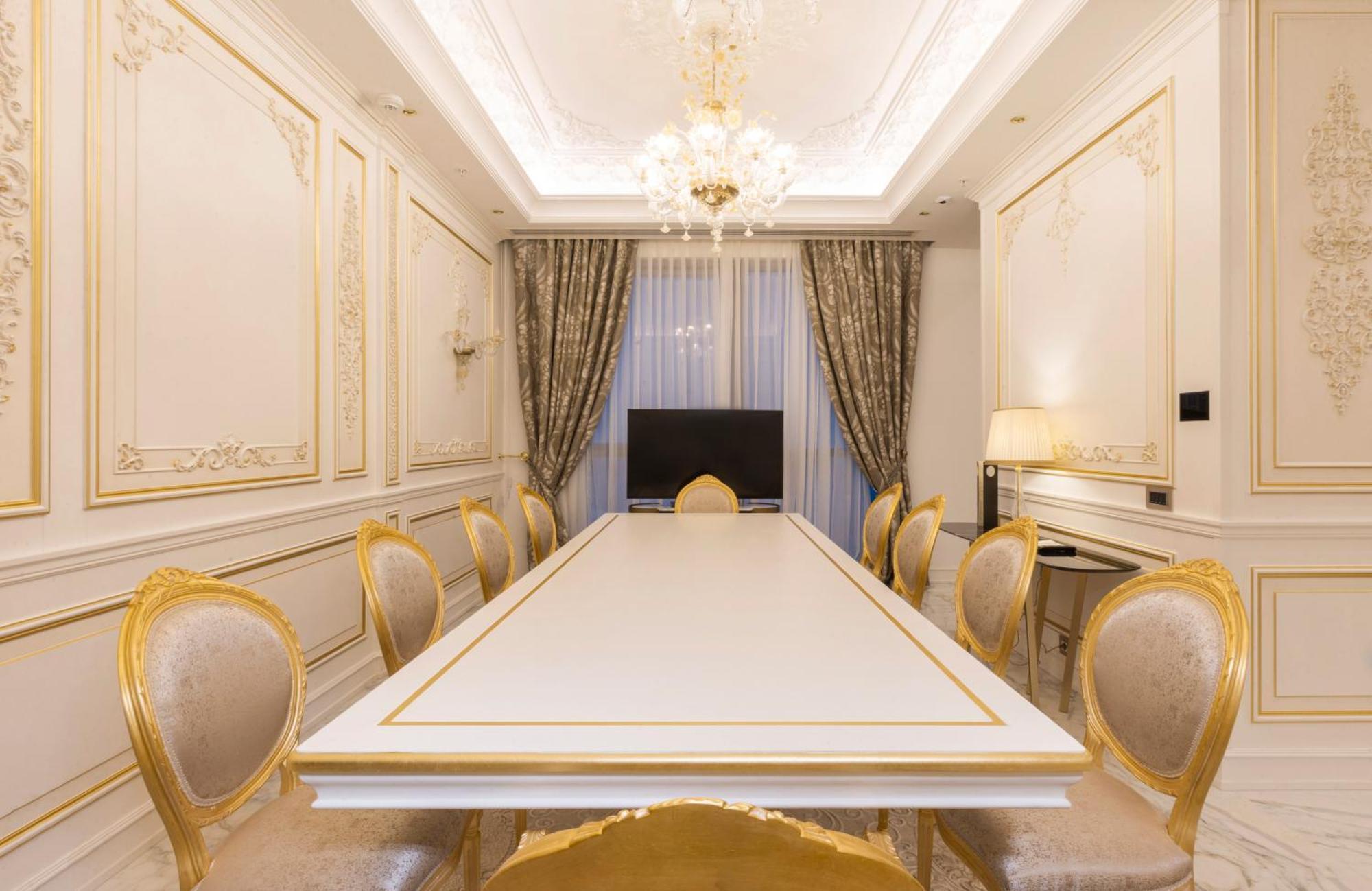 Hilton Samarkand Regency Esterno foto